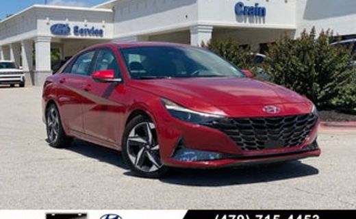 2023 Hyundai Elantra SE