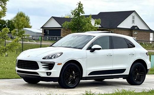 2017 Porsche Macan S