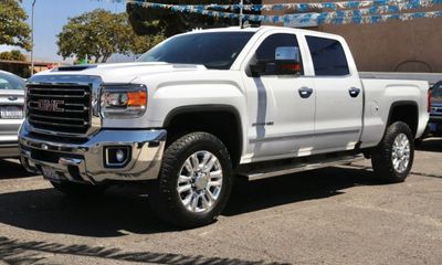 2018 GMC Sierra SLT