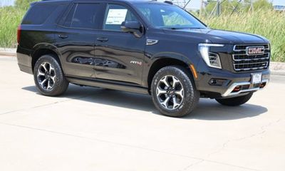 2026 GMC Yukon AT4