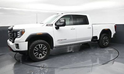 2022 GMC Sierra HD AT4