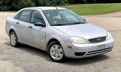2006 Ford Focus ZX4