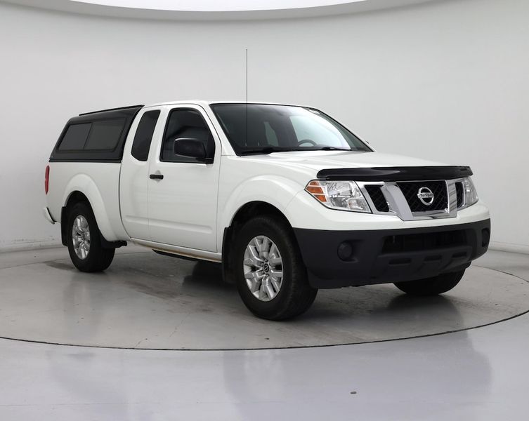 2021 Nissan Frontier — a typically priced live listing