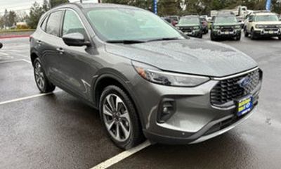 2026 Ford Escape ST Line Select