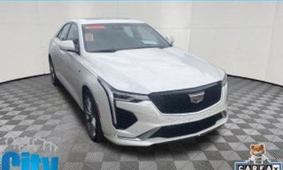 2024 Cadillac CT4 Sport