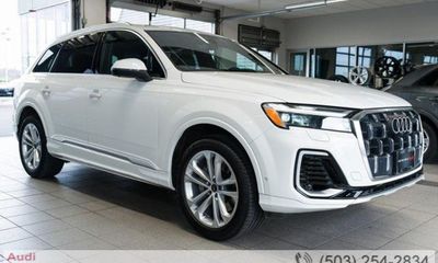 2025 Audi Q7 Quattro Premium Plus