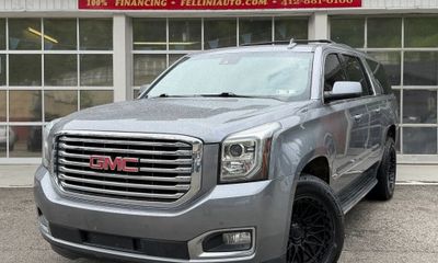 2019 GMC Yukon XL SLT
