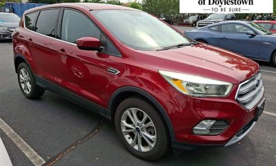 2017 Ford Escape SE