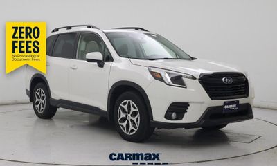 2023 Subaru Forester Premium ES Smart
