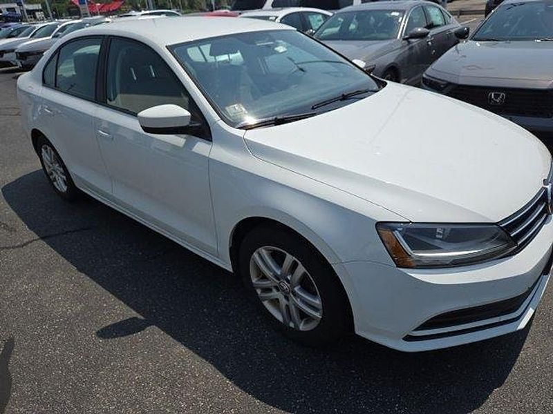 2018 Volkswagen Jetta — a typically priced live listing