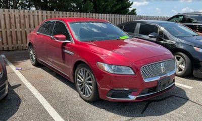 2017 Lincoln Continental Select