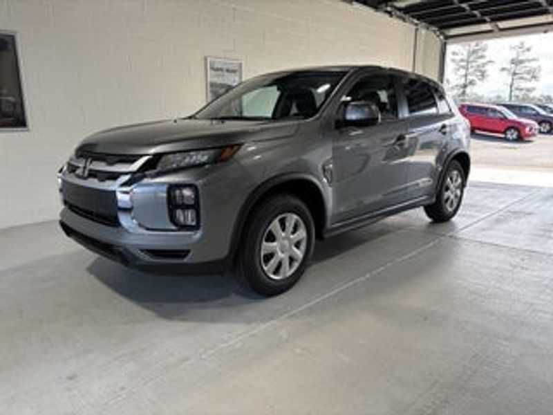 2026 Ineos Grenadier — a typically priced live listing