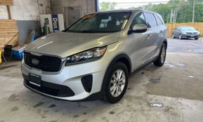2017 Kia Sorento L LX