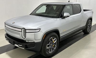 2022 Rivian R1T Adventure