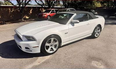 2013 Ford Mustang GT Convertible