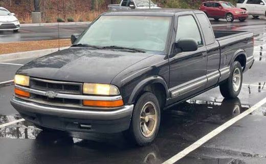 2003 Chevrolet S-10 Pickup LS