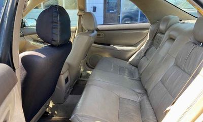 2000 Lexus ES 300