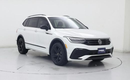 2023 Volkswagen Tiguan SE Black
