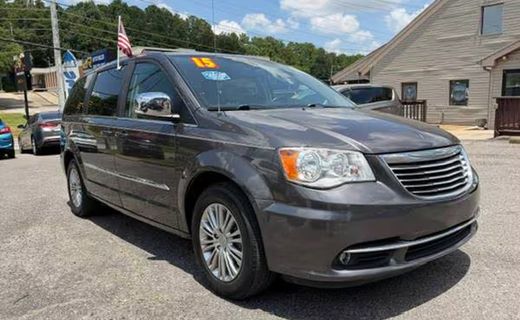2015 Chrysler Town AND Country