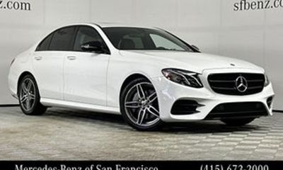2017 Mercedes-Benz E-Class E400 4M