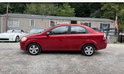 2011 Chevrolet Aveo 1LS 1LT