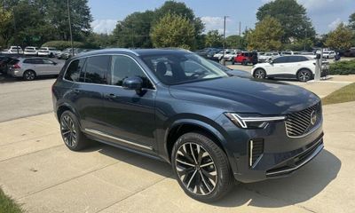 2026 Volvo XC90 Plus Bright