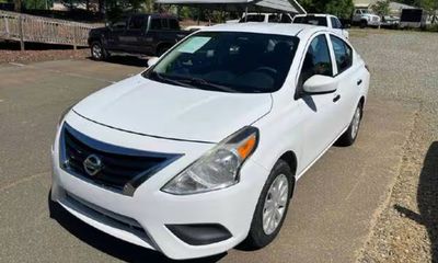 2018 Nissan Versa S