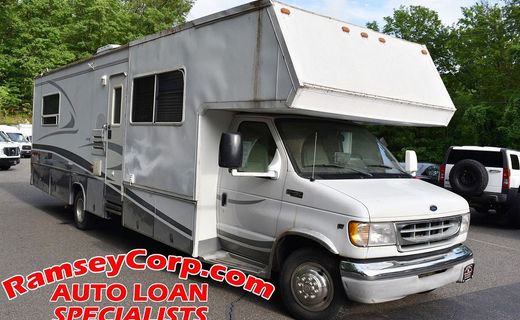 2002 Ford E-450 Super Duty Base