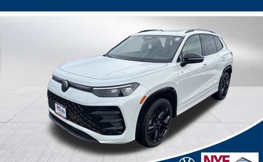 2026 Volkswagen Tiguan 4MOTION SE Black