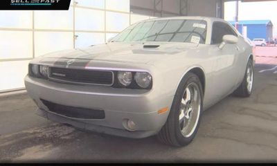 2010 Dodge Challenger Base