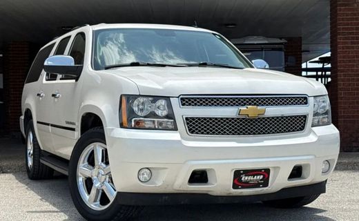 2013 Chevrolet Suburban LTZ