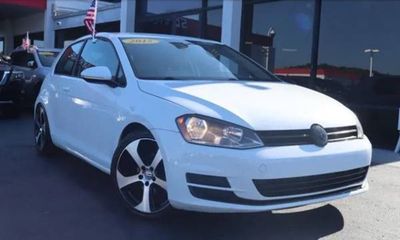 2015 Volkswagen Golf TSI S