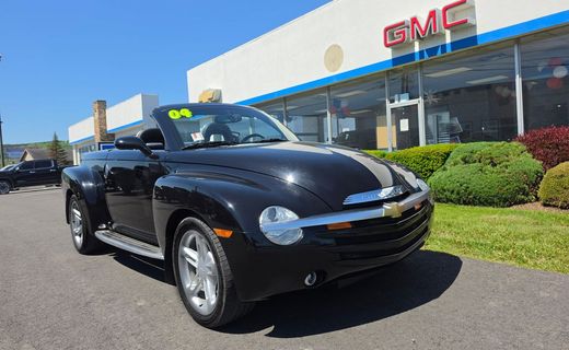 2004 Chevrolet SSR LS
