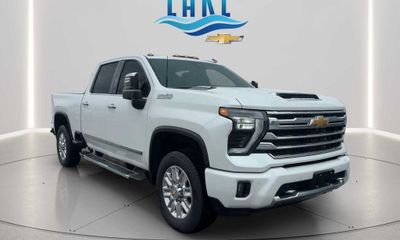 2024 Chevrolet Silverado HD High Country