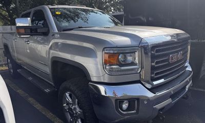 2018 GMC Sierra SLT