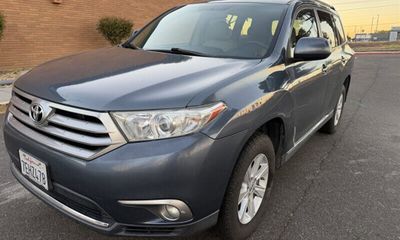 2013 Toyota Highlander Base Hybrid