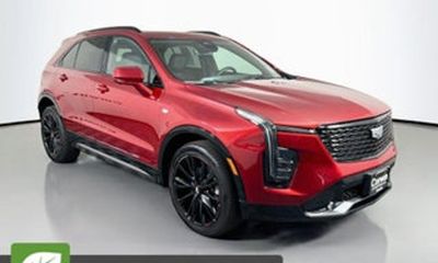 2025 Cadillac XT4 Sport