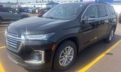 2023 Chevrolet Traverse LT