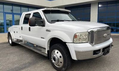 2005 Ford F-550 F Series