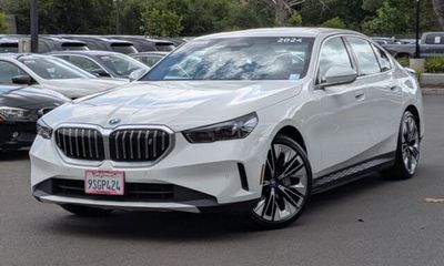 2024 BMW I5 eDrive40
