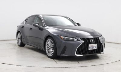2022 Lexus IS 300 Premium