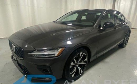 2025 Volvo S60 Core