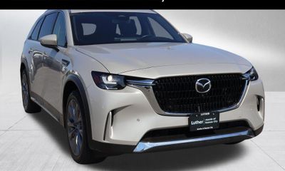 2024 Mazda CX-90 Premium Plus Package