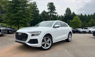 2023 Audi Q8 Quattro Premium