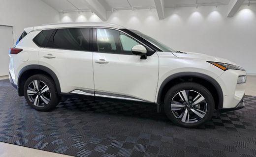 2022 Nissan Rogue SL