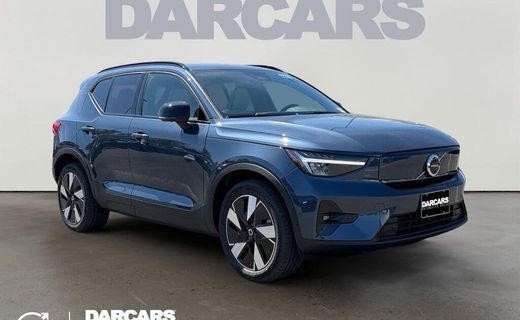 2026 Volvo EX40 Plus