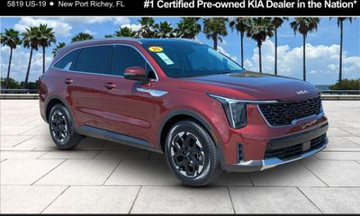 2025 Kia Sorento S