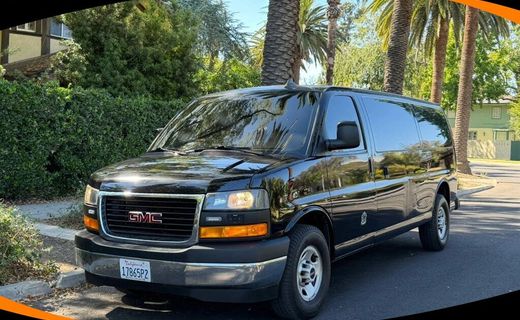 2019 GMC Savana EXT