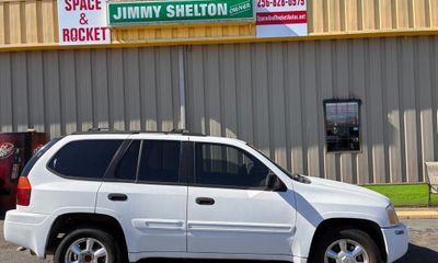 2005 GMC Envoy Denali