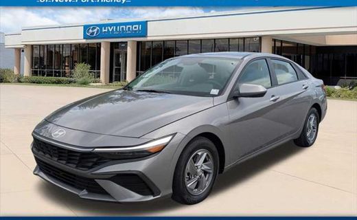 2024 Hyundai Elantra SE